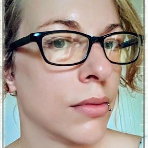 Meet your Posher, Adrian